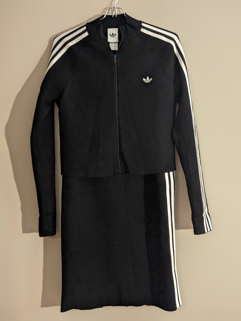 Adidas Adicolor 3 Stripes Slim Knit Top And Matching Skirt Size L